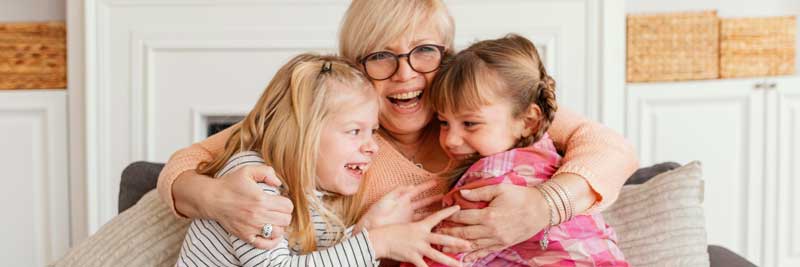 Бабушка и дедушка вы мифические!